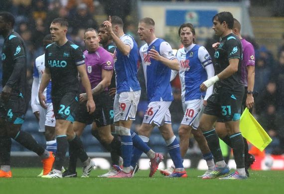 Nhận định soi kèo Blackburn vs Ipswich lúc 2h45 ngày 3/12/2025